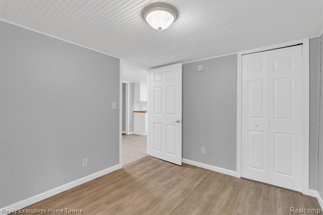 Builiding view eighteen for 3932 Parker, Fort Gratiot, MI. 48059