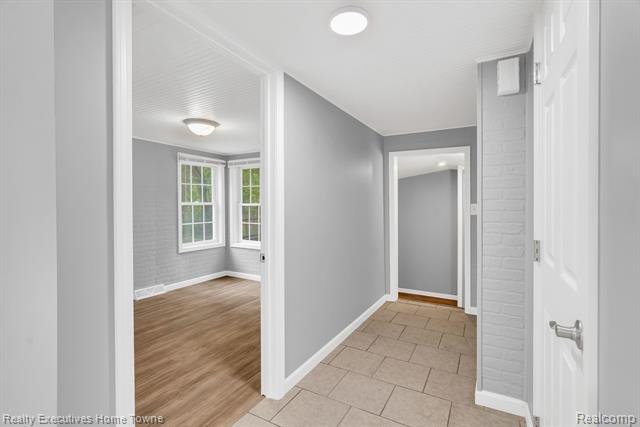 Builiding view twenty for 3932 Parker, Fort Gratiot, MI. 48059