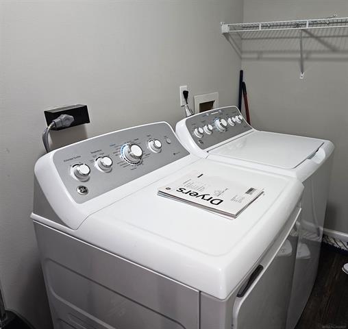 Builiding view eleven for 3865 Krafft, Fort Gratiot, MI. 48059