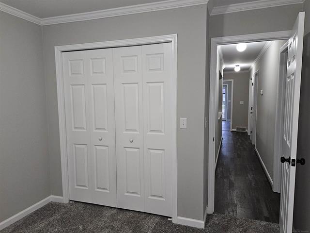 Builiding view fourteen for 3865 Krafft, Fort Gratiot, MI. 48059