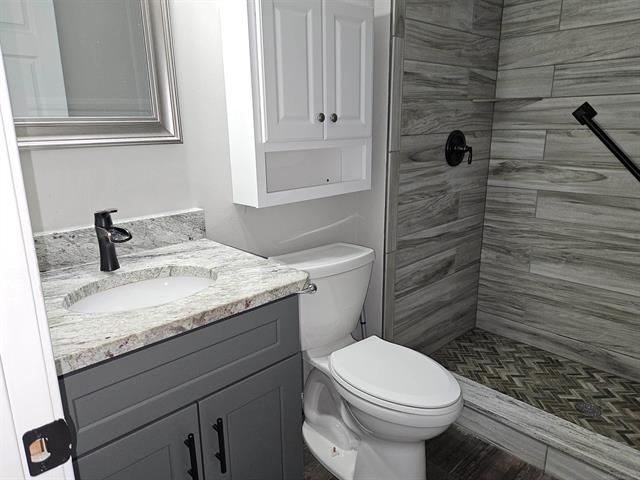 Builiding view twenty for 3865 Krafft, Fort Gratiot, MI. 48059