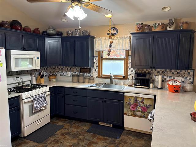 Builiding view eight for 3365 Sapphire, Fort Gratiot, MI. 48059