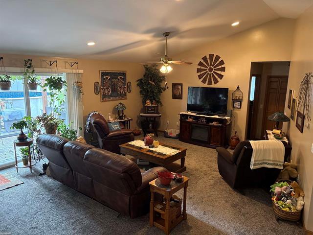 Builiding view ten for 3365 Sapphire, Fort Gratiot, MI. 48059