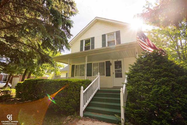 front view for 203 N Main St, Capac, Mi. 48014