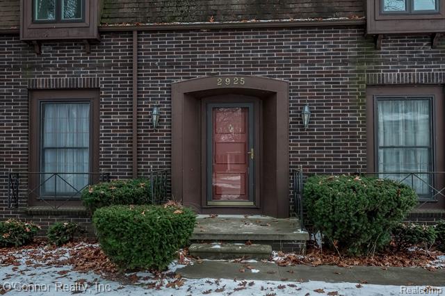 Builiding view two for 2925 Linda, Port Huron, MI. 48060