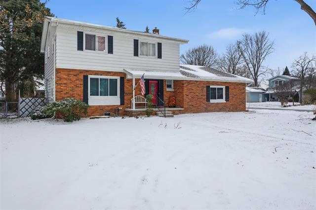 Builiding view eleven for 1828 Kennelworth, Port Huron, MI. 48060