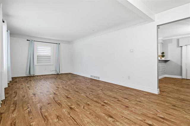 Builiding view nine for 1828 Kennelworth, Port Huron, MI. 48060