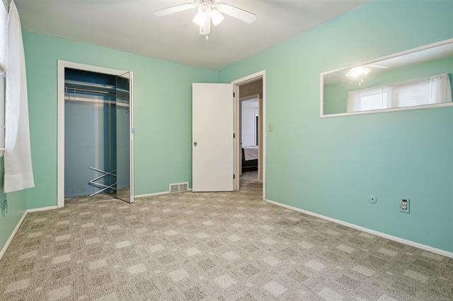 Builiding view six for 1828 Kennelworth, Port Huron, MI. 48060