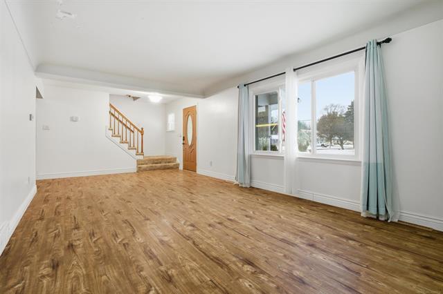 Builiding view twenty one for 1828 Kennelworth, Port Huron, MI. 48060