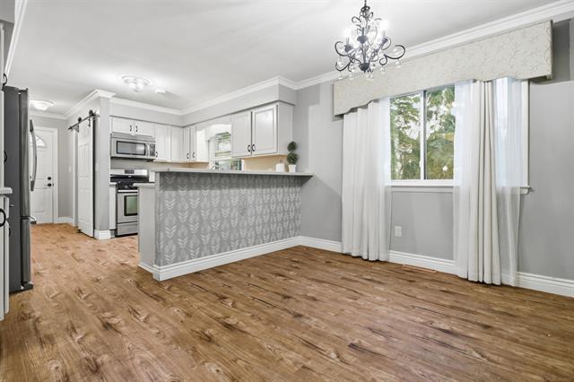 Builiding view twenty two for 1828 Kennelworth, Port Huron, MI. 48060