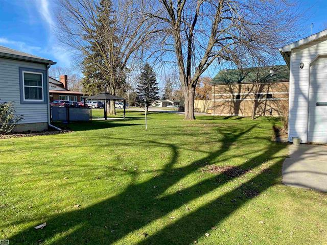 Builiding view five for 203 Kempf, Capac, MI. 48014