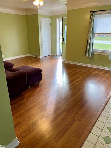 Builiding view thirteen for 203 Kempf, Capac, MI. 48014