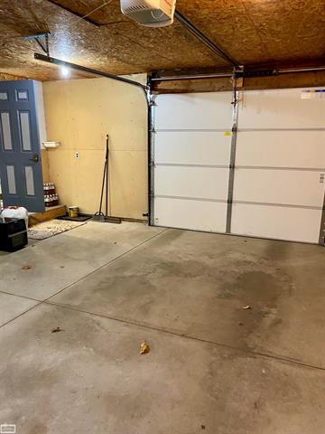 Builiding view thirty one for 203 Kempf, Capac, MI. 48014