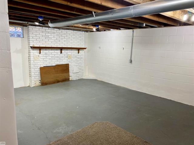 Builiding view twenty eight for 203 Kempf, Capac, MI. 48014