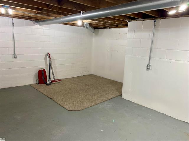 Builiding view twenty seven for 203 Kempf, Capac, MI. 48014