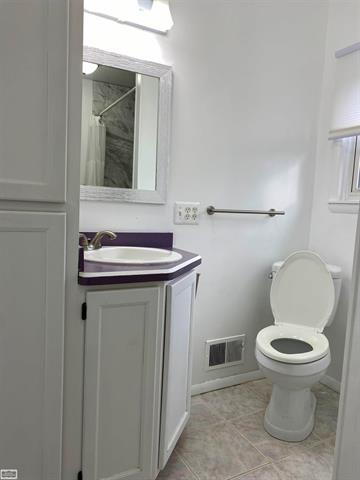 Builiding view twenty two for 203 Kempf, Capac, MI. 48014