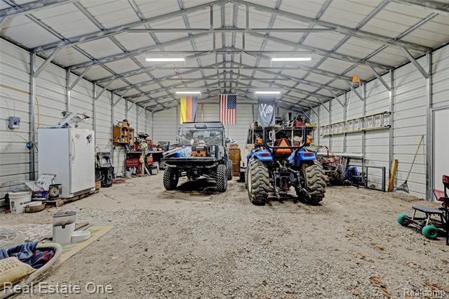 Builiding view forty four for 7560 Metcalf, Avoca, MI. 48006