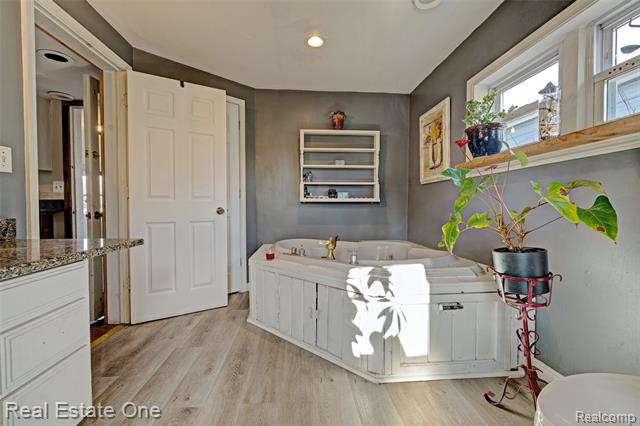 Builiding view ten for 7560 Metcalf, Avoca, MI. 48006