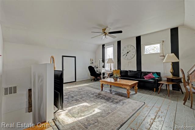 Builiding view twenty one for 7560 Metcalf, Avoca, MI. 48006