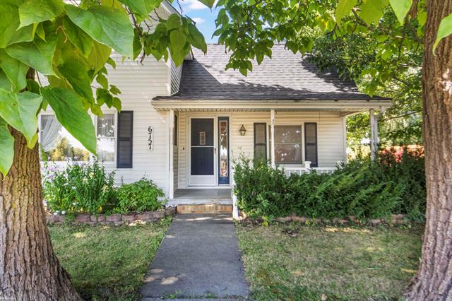 front view for 6757 Fargo Rd, Avoca, Mi. 48006