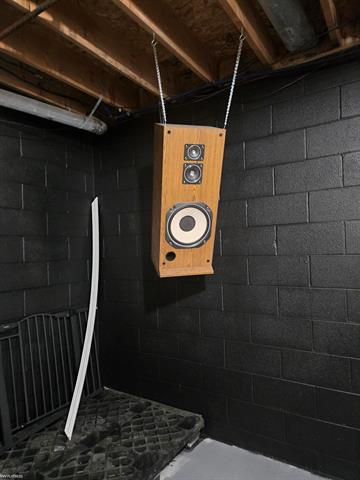 Builiding view fifty one for 13201 Speaker, Yale, MI. 48097