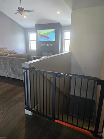Builiding view forty seven for 13201 Speaker, Yale, MI. 48097