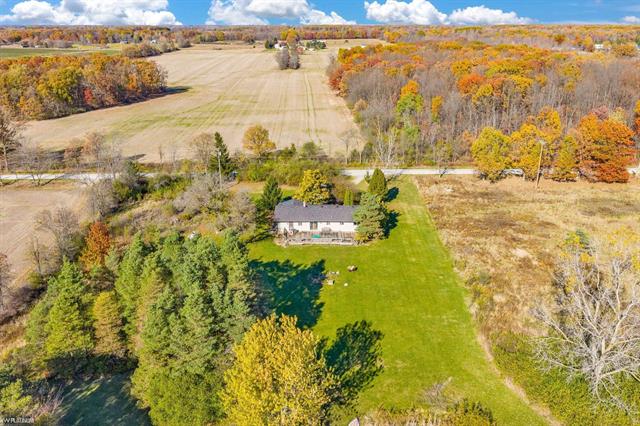 Builiding view fifty five for 15183 Yale, Yale, MI. 48097