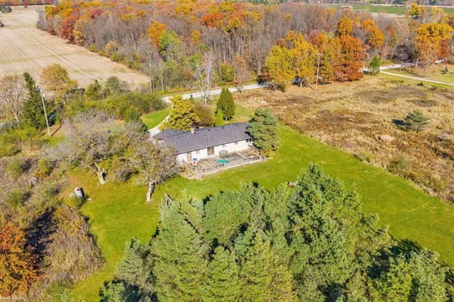 Builiding view fifty four for 15183 Yale, Yale, MI. 48097