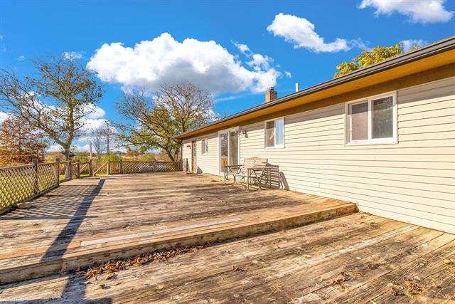 Builiding view forty eight for 15183 Yale, Yale, MI. 48097