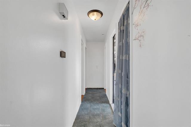 Builiding view twenty five for 15183 Yale, Yale, MI. 48097