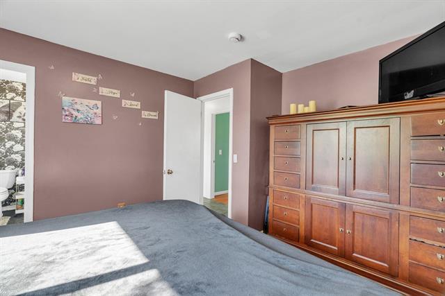 Builiding view twenty seven for 15183 Yale, Yale, MI. 48097