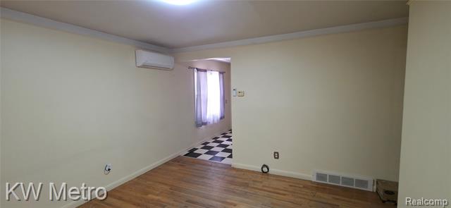 Builiding view five for 30 W Maxlow, Hazel Park, MI. 48030