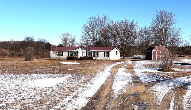 front view for 12622 Yale Rd, Yale, Mi. 48097