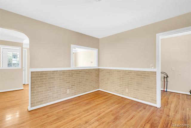 Builiding view thirteen for 221 Guy, Yale, MI. 48097