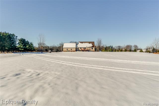 Builiding view twenty nine for 8662 Mason, Yale, MI. 48097