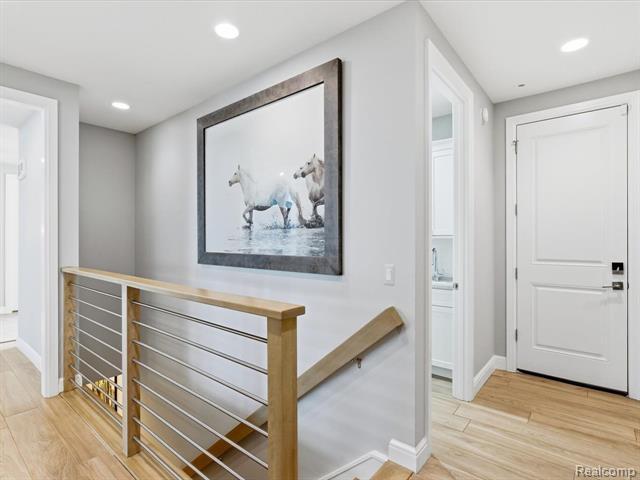 Builiding view thirty one for 8442 Lakeshore, Fort Gratiot, MI. 48059