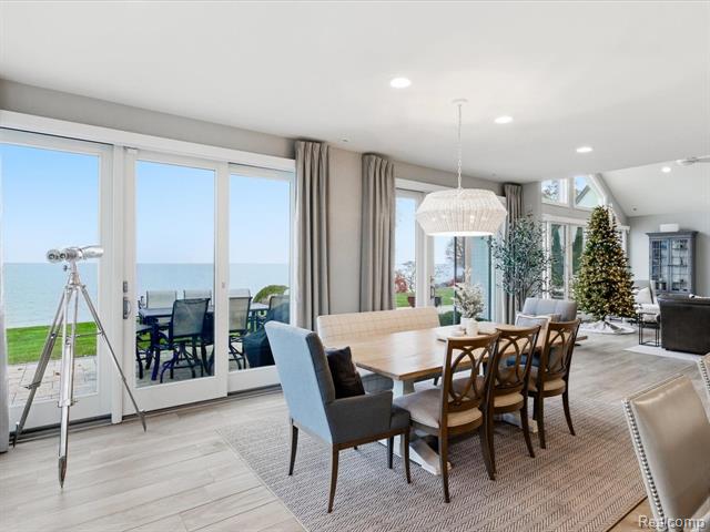 Builiding view twelve for 8442 Lakeshore, Fort Gratiot, MI. 48059