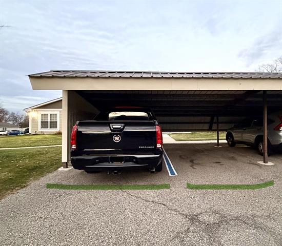 Builiding view thirty nine for 22727 Renford, Novi, MI. 48375