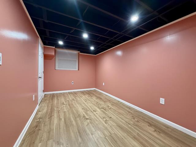 Builiding view thirty one for 22727 Renford, Novi, MI. 48375