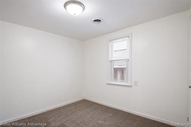 Builiding view fifteen for 20406 Floral, Livonia, MI. 48152