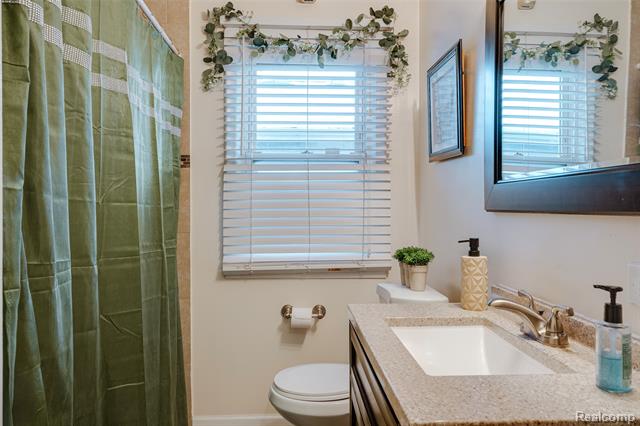 Builiding view eleven for 20548 Gaylord, Redford, MI. 48240