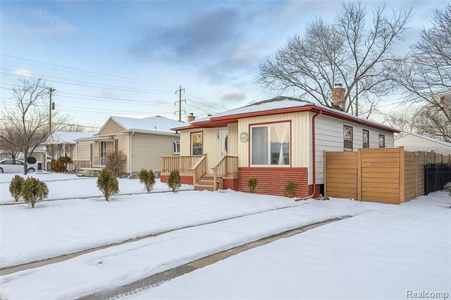 Builiding view two for 20548 Gaylord, Redford, MI. 48240