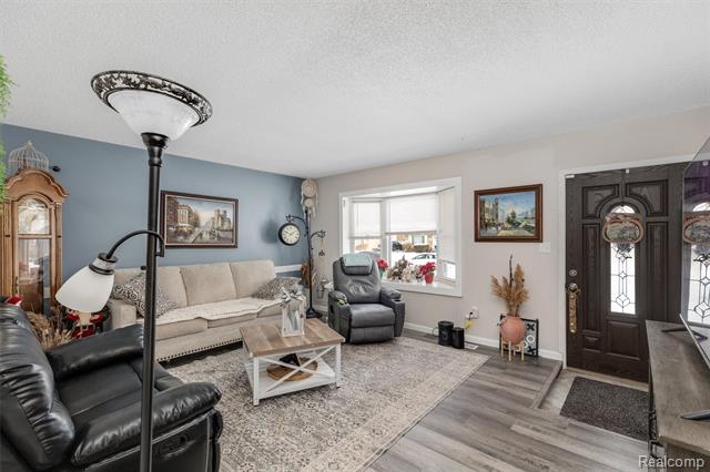 Builiding view four for 9796 Van Buren, Belleville, MI. 48111