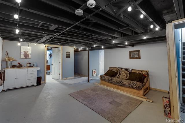 Builiding view sixteen for 9796 Van Buren, Belleville, MI. 48111