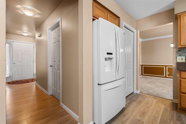 Builiding view eleven for 9639 Hampton, Belleville, MI. 48111