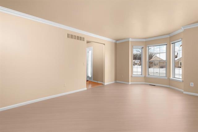 Builiding view five for 9639 Hampton, Belleville, MI. 48111