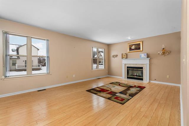 Builiding view nineteen for 9639 Hampton, Belleville, MI. 48111