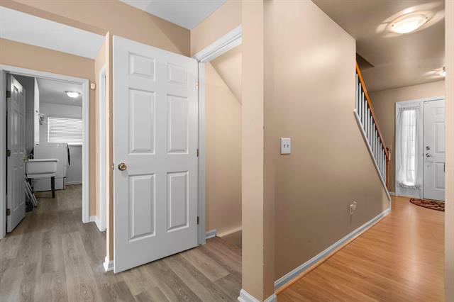 Builiding view ten for 9639 Hampton, Belleville, MI. 48111