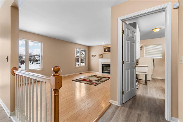 Builiding view twenty four for 9639 Hampton, Belleville, MI. 48111