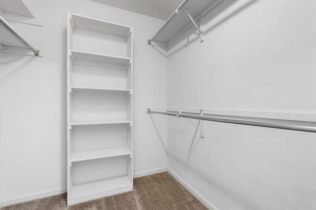 Builiding view twenty nine for 9639 Hampton, Belleville, MI. 48111